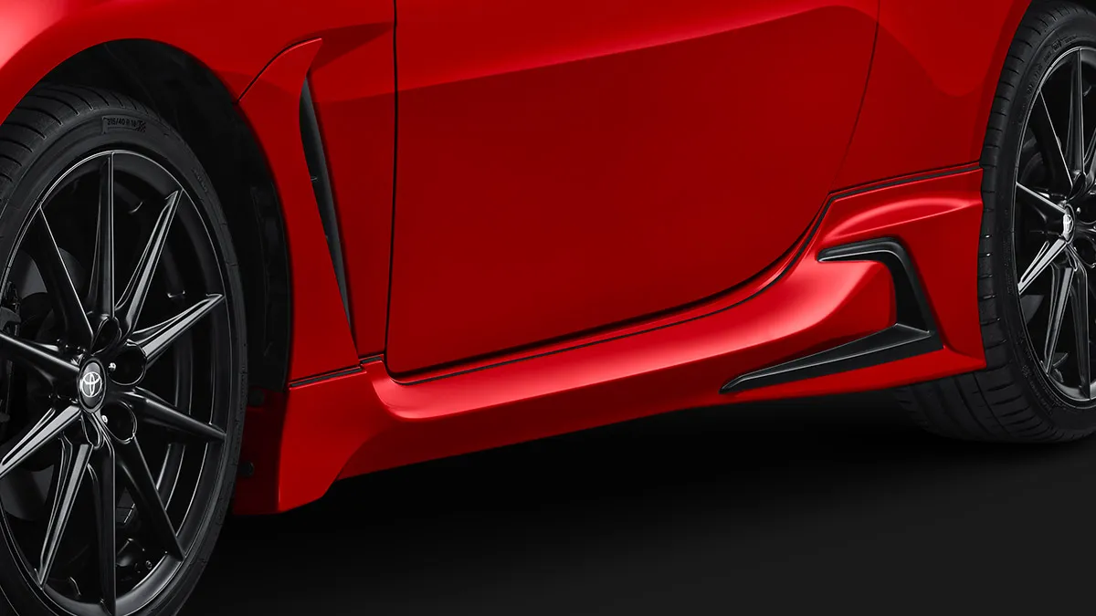 GR Side Skirt Design